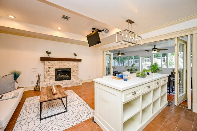 $300,000 | 10346 Carlow Lane, La Porte, TX 77571