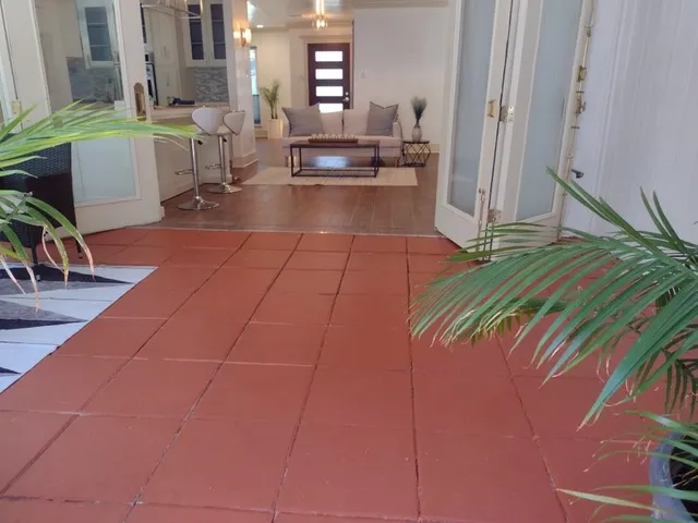 $300,000 | 10346 Carlow Lane, La Porte, TX 77571