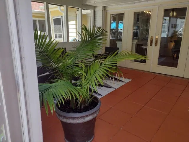 $300,000 | 10346 Carlow Lane, La Porte, TX 77571