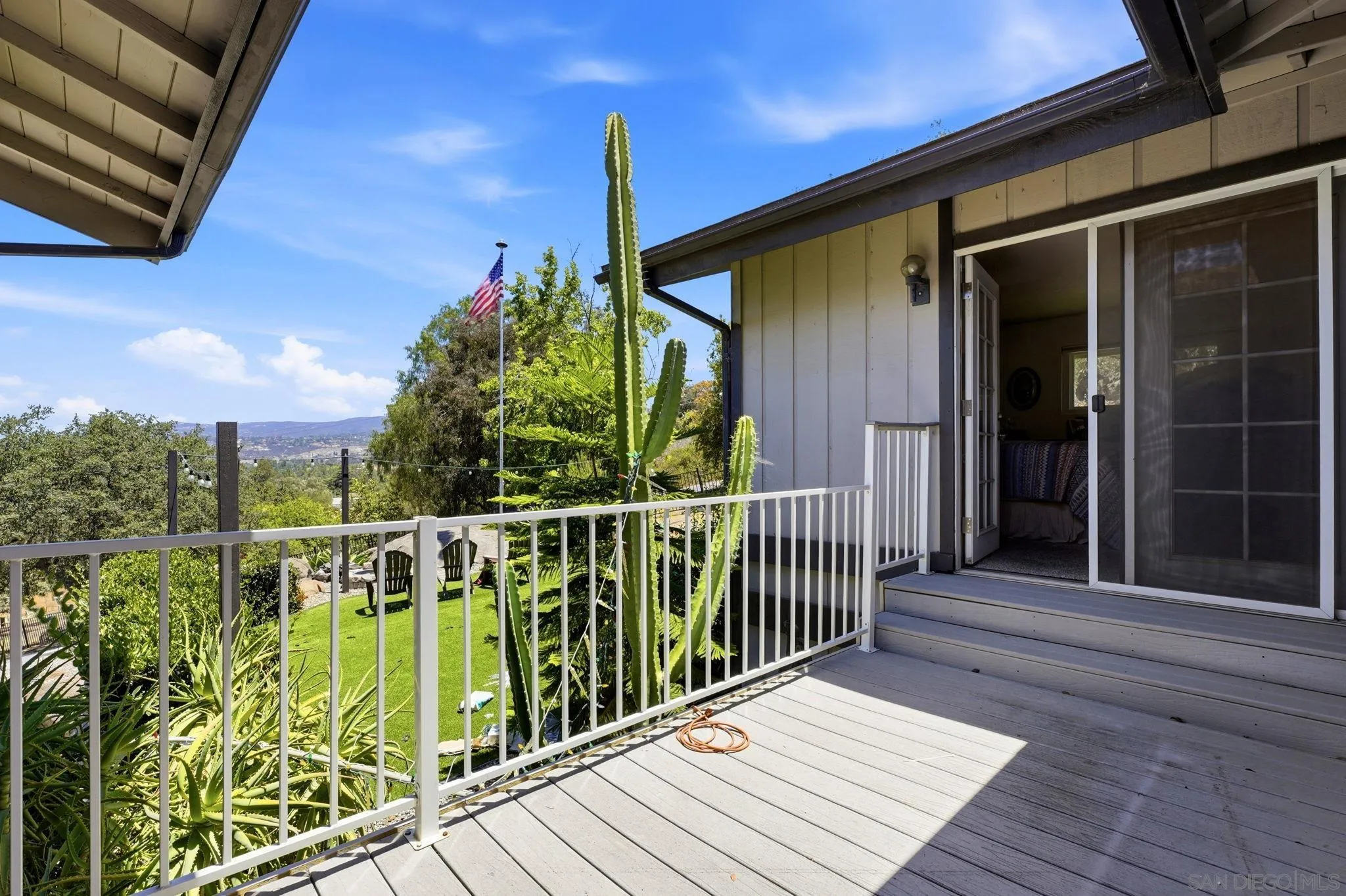 1049 Ranchito Court Alpine, CA 91901 - Photo 23 of 35