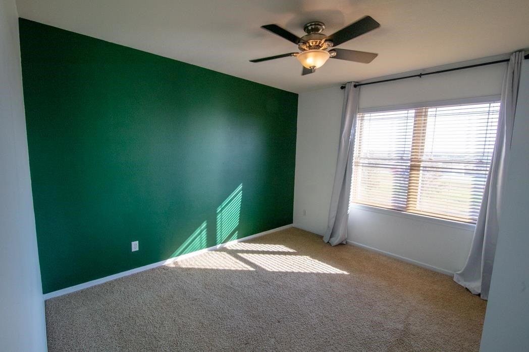 1092 Walnut Avenue, Unit 214D Riverside, IA 52327 - Photo 12 of 27 Gallery Image 12