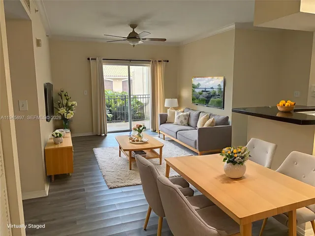 $1,950 | 151 Southwest 117th Avenue, Unit 9103, Pembroke Pines, FL 33025