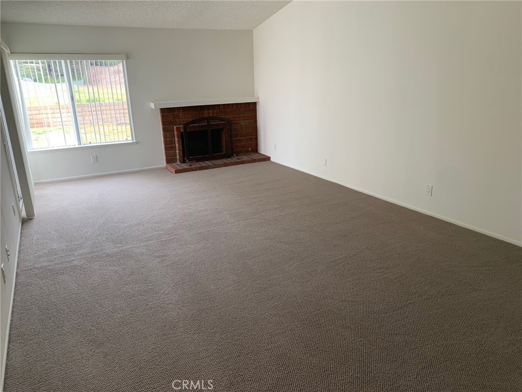 23892 Vía El Rocio Mission Viejo, CA 92691 - Photo 4 of 6 an empty room with windows