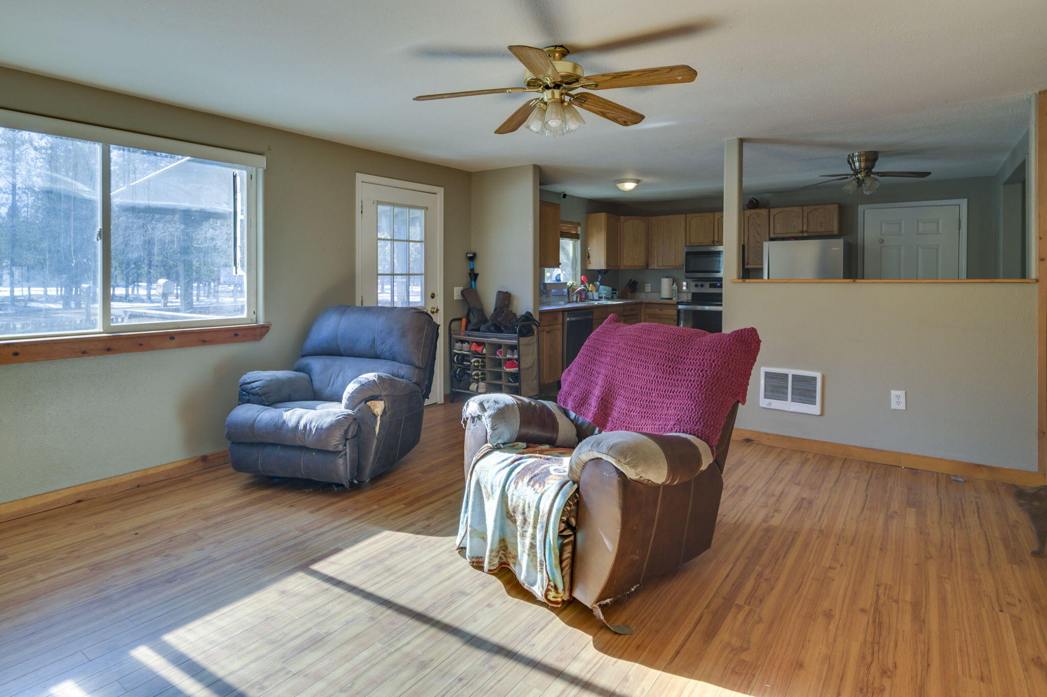 16412 Burgess Road La Pine, OR 97739 - Photo 5 of 27 15-web-or-mls-16412 Burgess Rd, La Pine-
