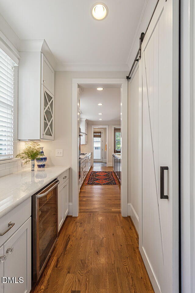 1712 Bickett Boulevard Raleigh, NC 27608 - Photo 18 of 40 020-1280x960-servery