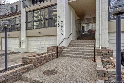 $675,000 | 935 Pennsylvania Street, Unit 8, Denver, CO 80203