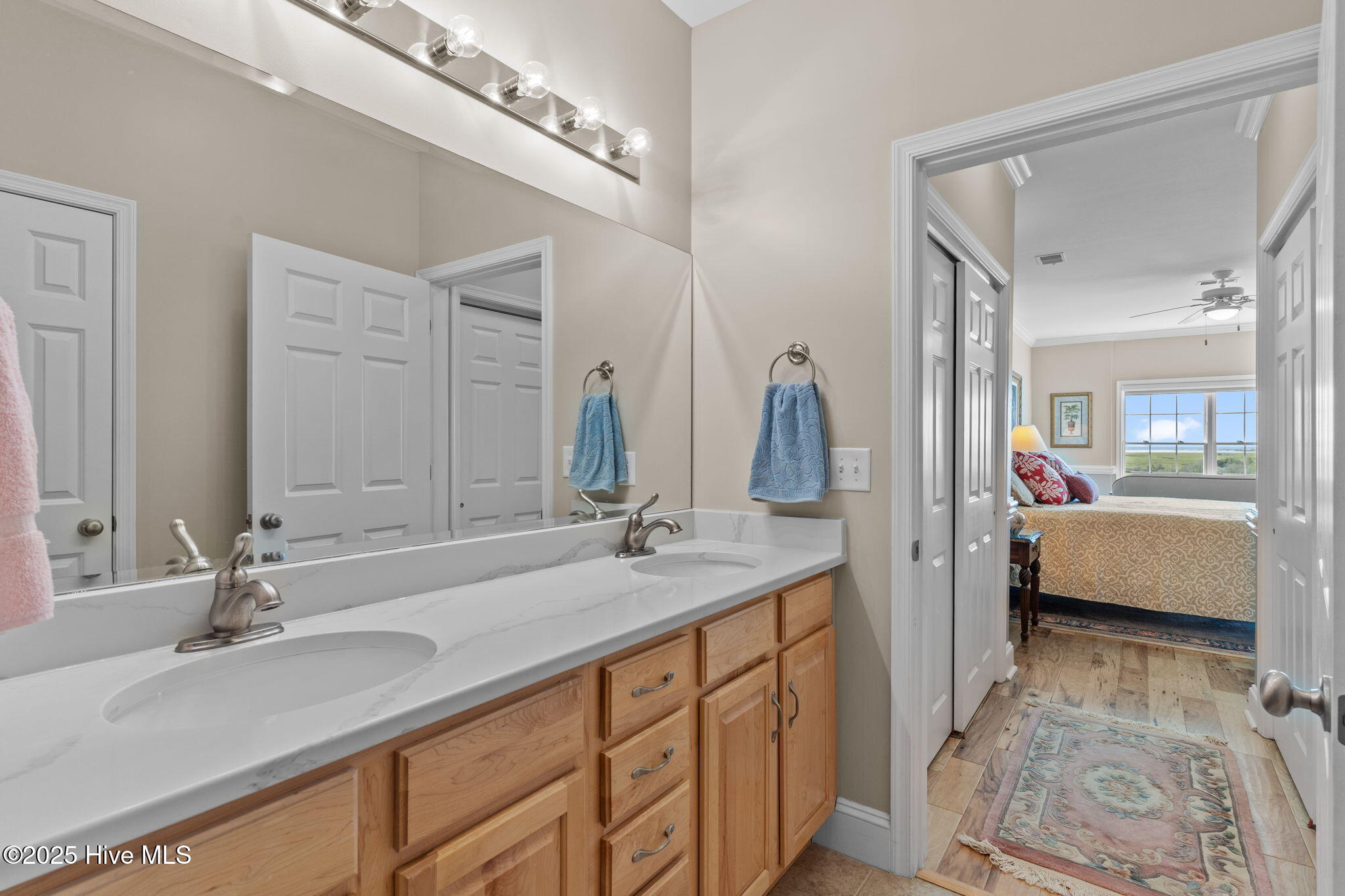 7265 Seashell Lane Southwest, Unit 308 Ocean Isle Beach, NC 28469 - Photo 20 of 59 49-web-or-mls-BTS03948