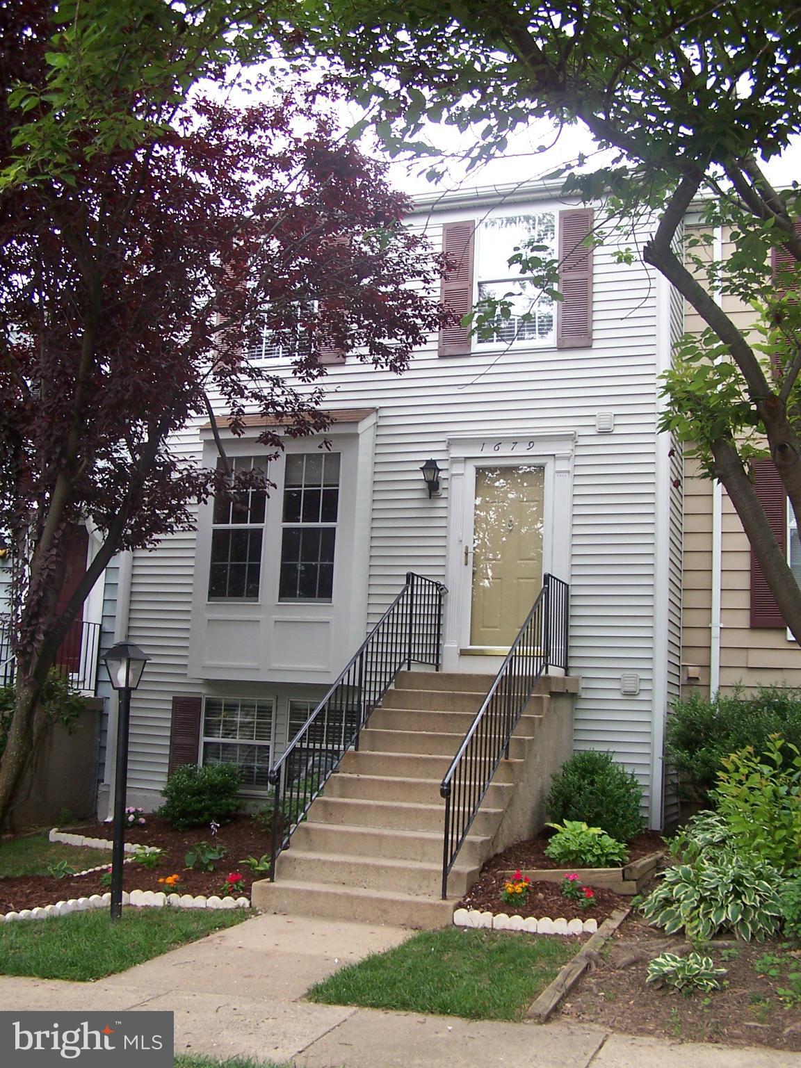 1679 Bayfield Way Reston, VA 20194 - Photo 1 of 30 Exterior (Front)
