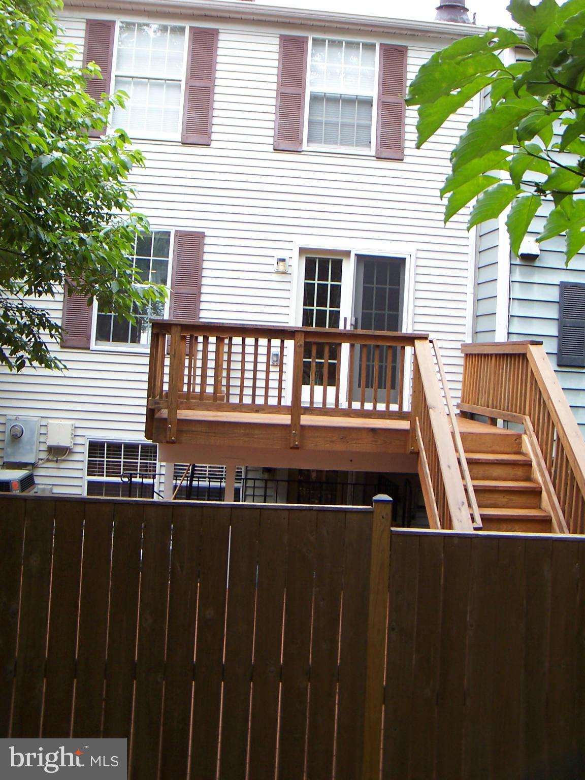 1679 Bayfield Way Reston, VA 20194 - Photo 30 of 30 Exterior (Rear)