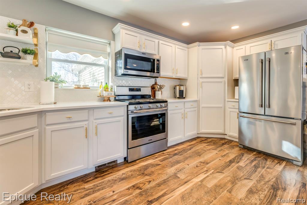 7884 North Road Fort Gratiot, MI 48059 - Photo 38 of 54 Gallery Image 38