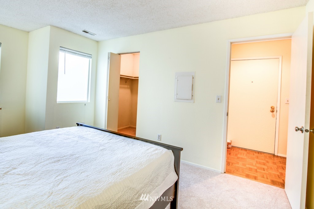 7489 Old Redmond Road Redmond, WA 98052 - Photo 4 of 14