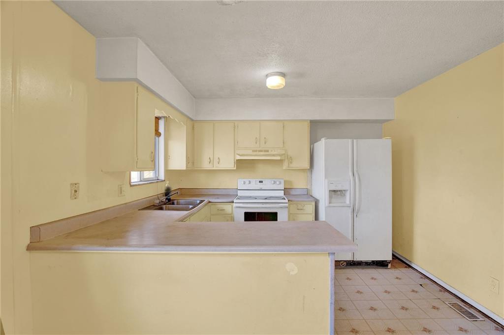 5314 Gambel Road Indianapolis, IN 46221 - Photo 9 of 33 Gallery Image 9