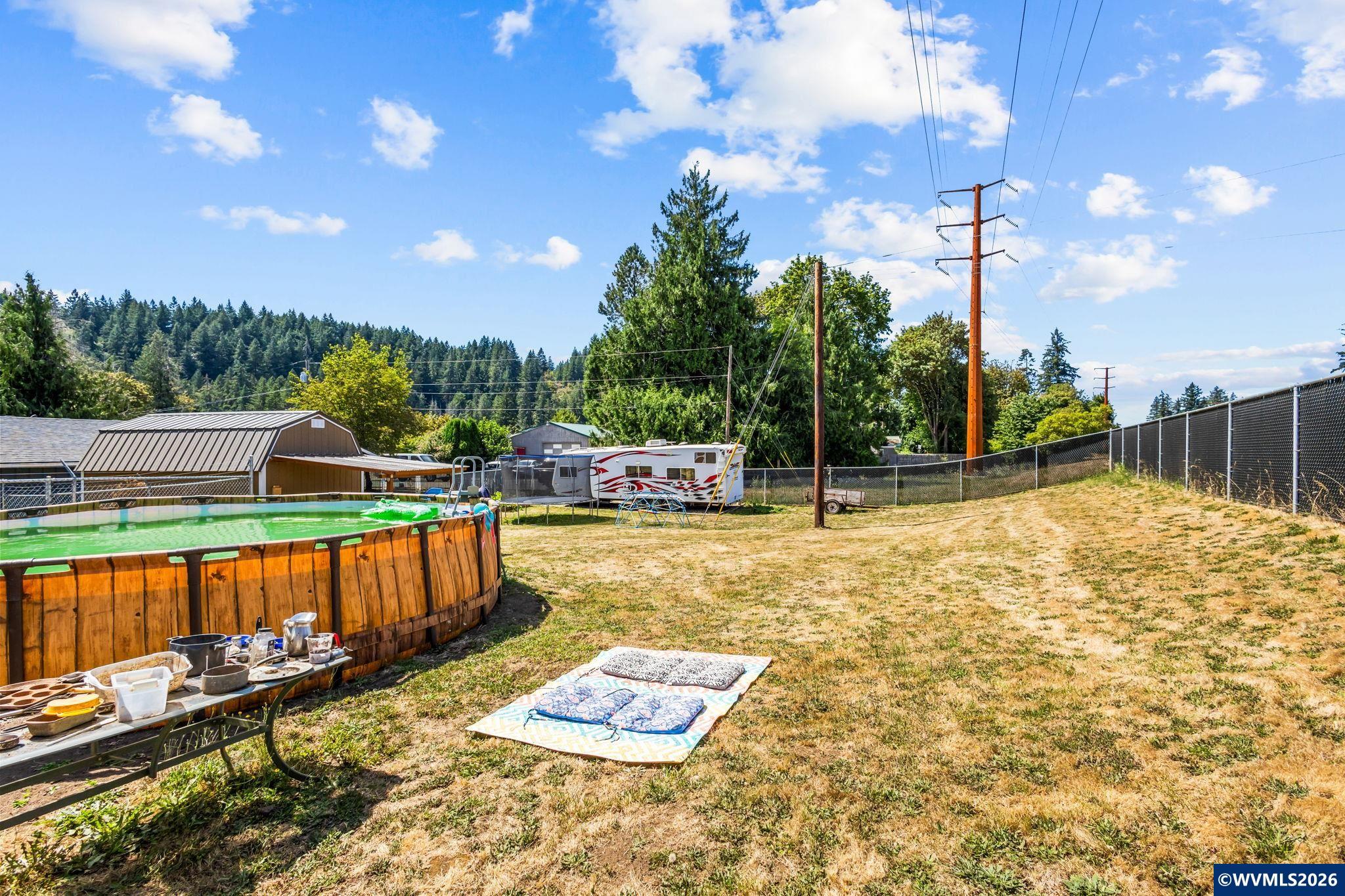 402 Southwest Ivy Road Estacada, OR 97023 - Photo 35 of 39 Gallery Image 35