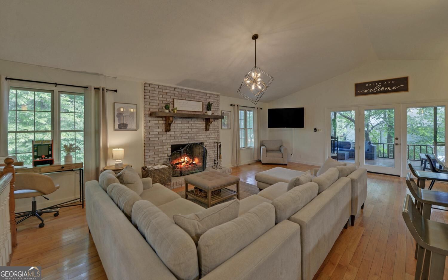 303 River Point Road Martin, GA 30557 - Photo 4 of 50 Gallery Image 4