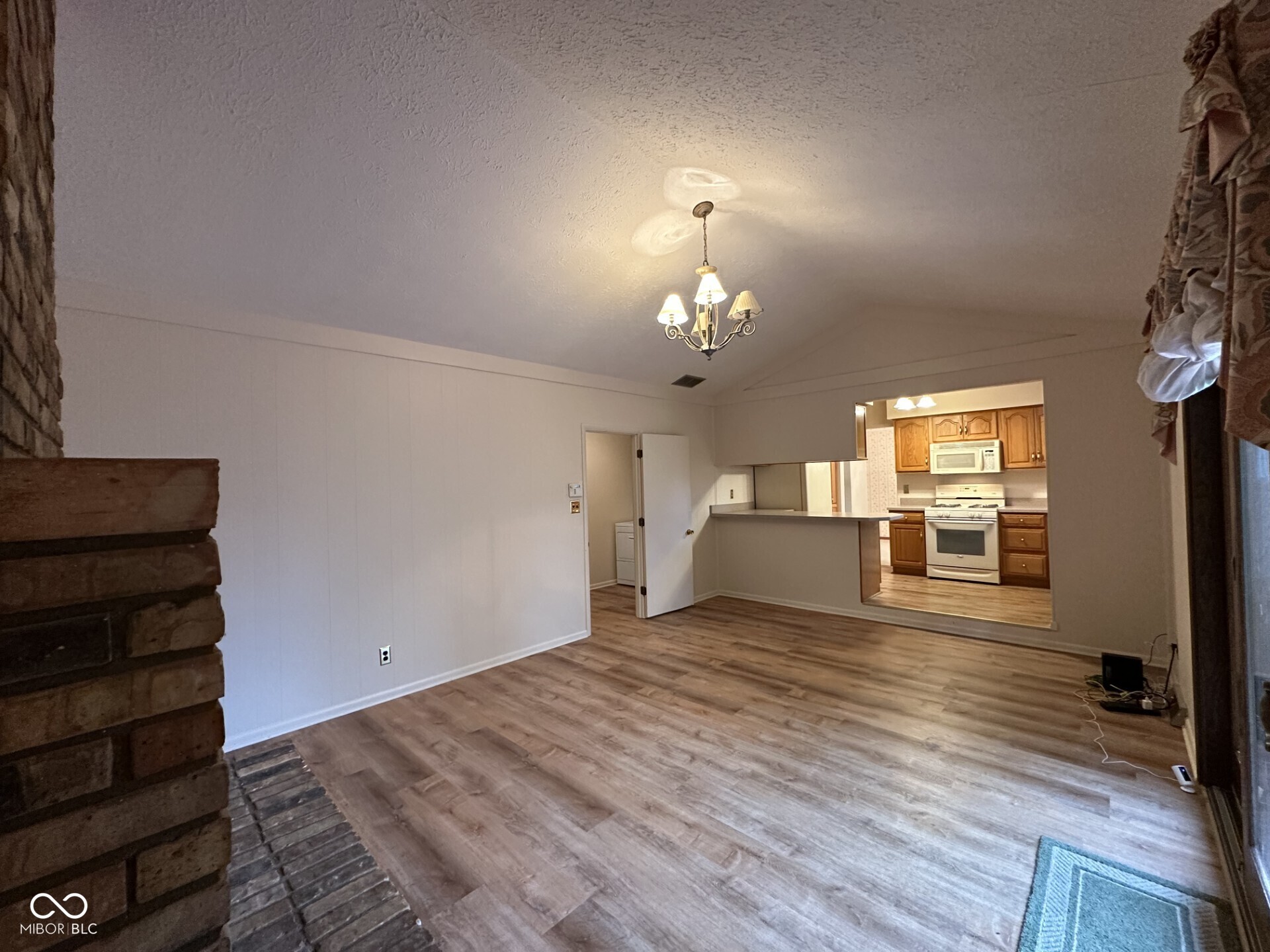 2431 Fisher Road Indianapolis, IN 46239 - Photo 10 of 36 Gallery Image 10