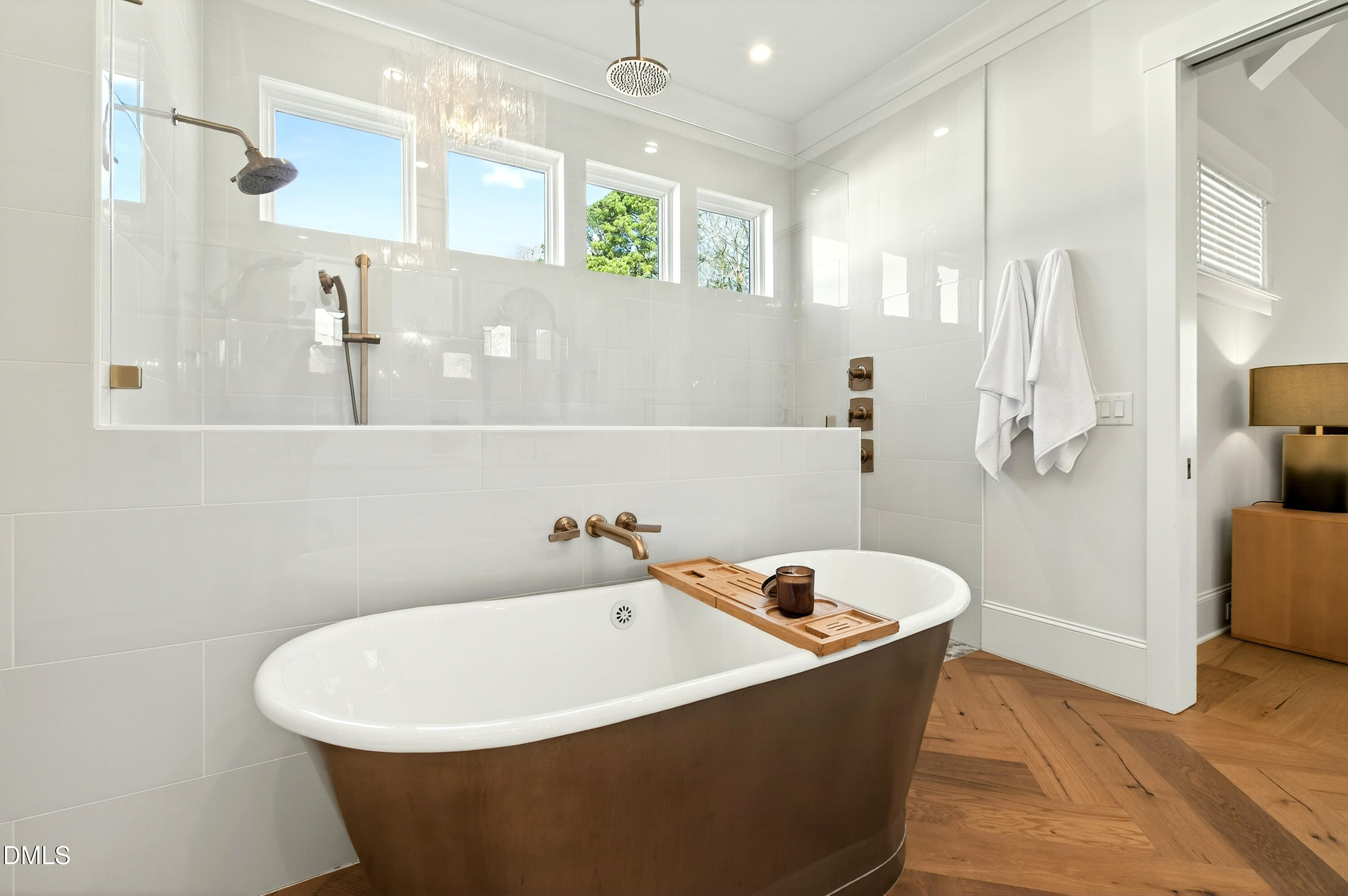 1608 Estate Valley Lane Raleigh, NC 27613 - Photo 33 of 99 Estate (52)