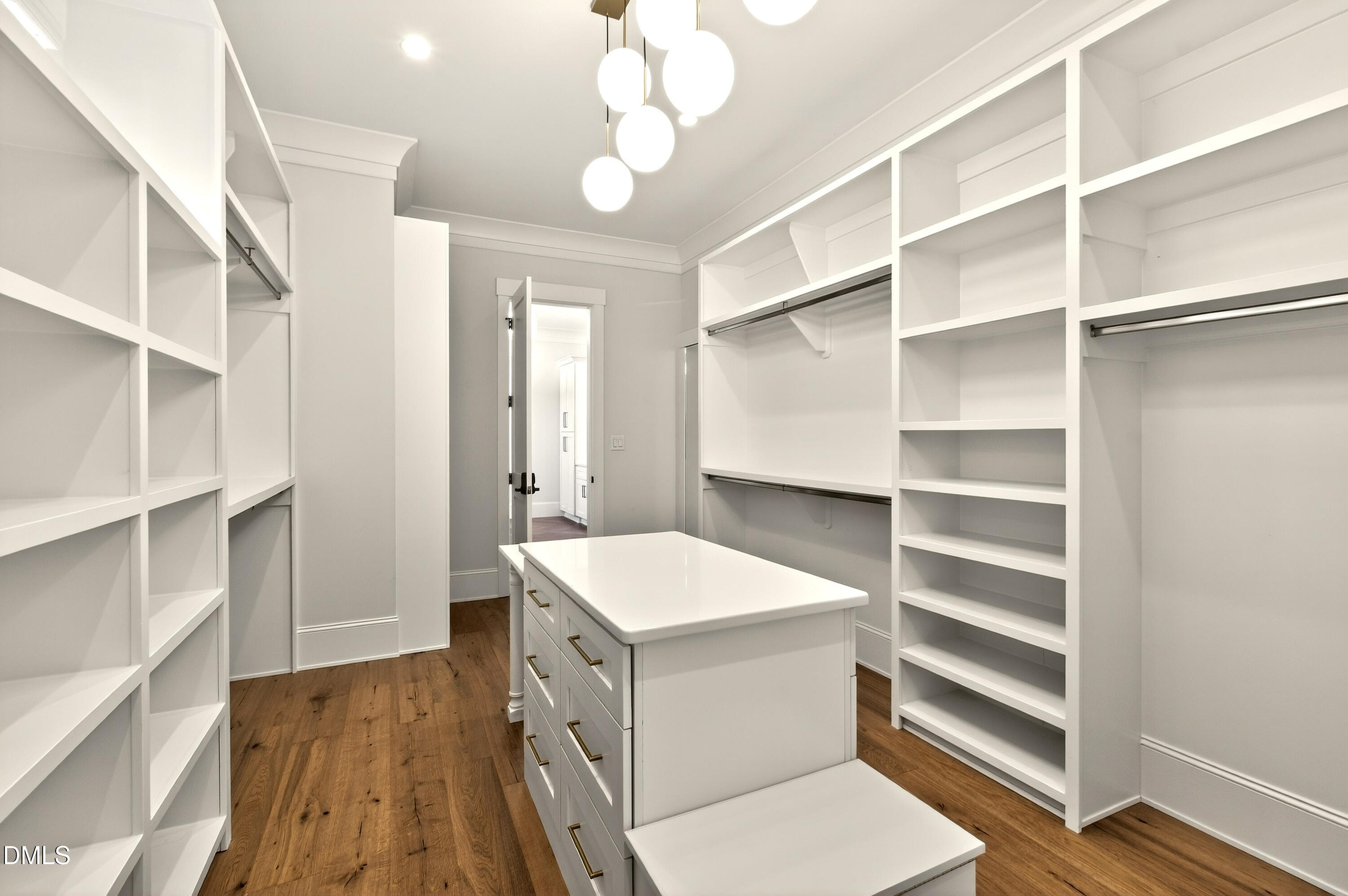 1608 Estate Valley Lane Raleigh, NC 27613 - Photo 37 of 99 Estate (54)