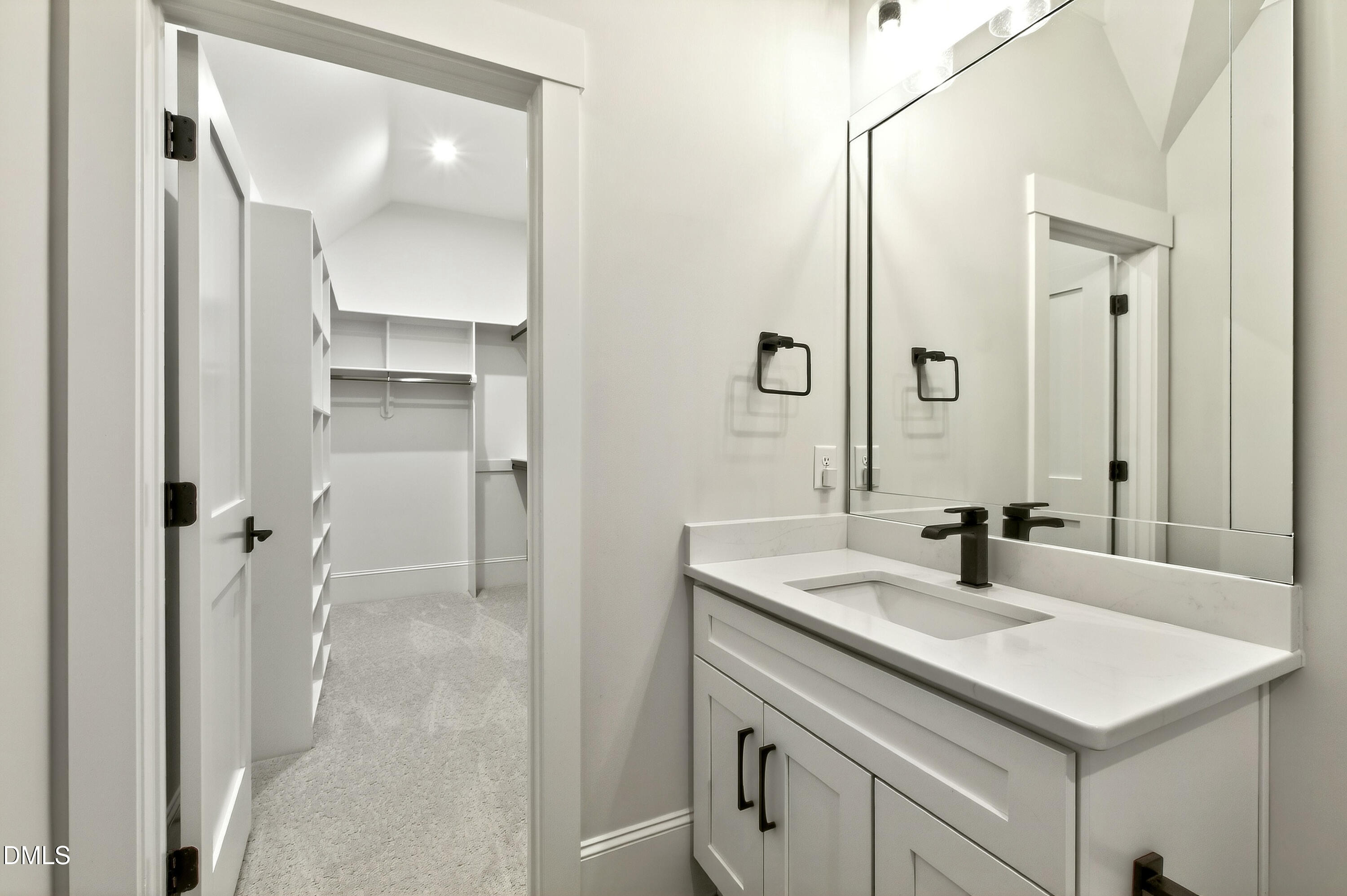 1608 Estate Valley Lane Raleigh, NC 27613 - Photo 58 of 99 Estate (88)