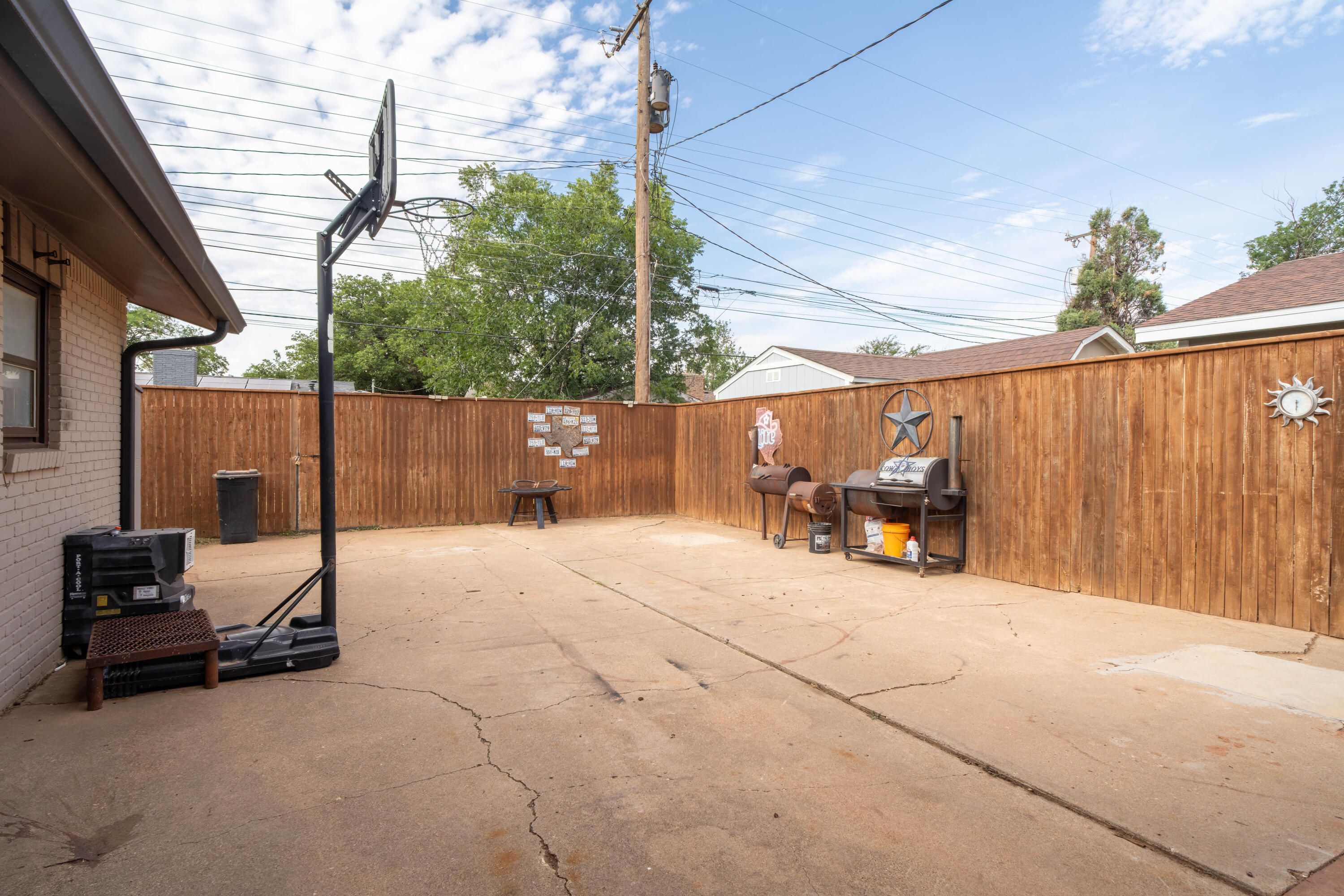 2503 69th Street Lubbock, TX 79413 - Photo 19 of 27 2503 69th St.-31