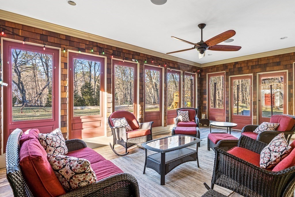 9 Washington Avenue Woburn, MA 01801 - Photo 16 of 42