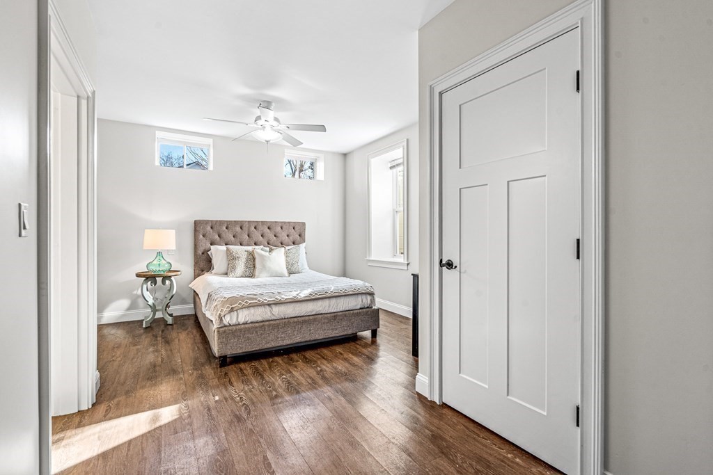 9 Washington Avenue Woburn, MA 01801 - Photo 20 of 42