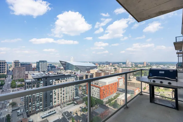 $5,995 | 929 Portland Avenue, Unit 2501, Minneapolis, MN 55404