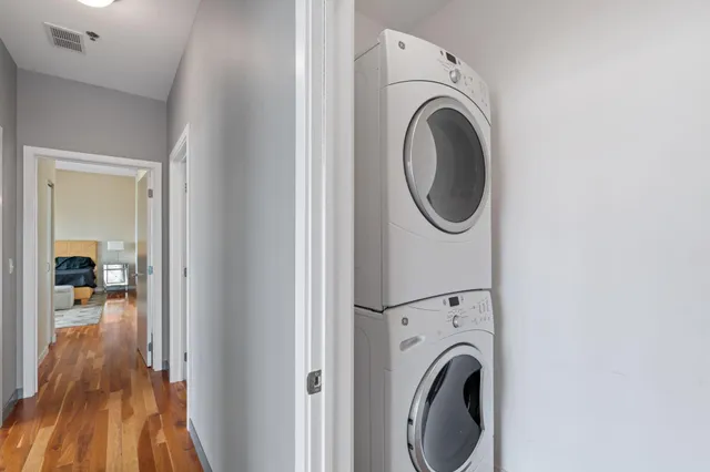 $5,995 | 929 Portland Avenue, Unit 2501, Minneapolis, MN 55404