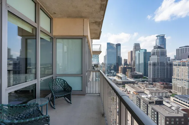 $5,995 | 929 Portland Avenue, Unit 2501, Minneapolis, MN 55404