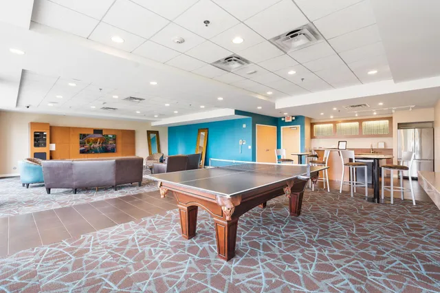 $5,995 | 929 Portland Avenue, Unit 2501, Minneapolis, MN 55404