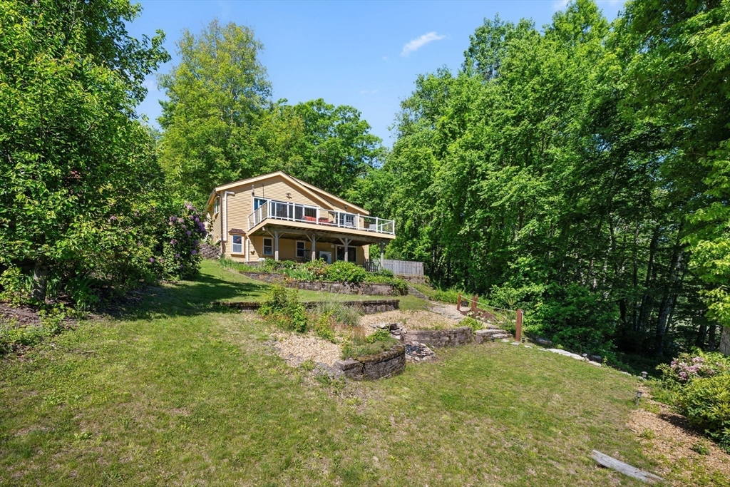 21 Carrier Lane Sutton, MA 01590 - Photo 36 of 42
