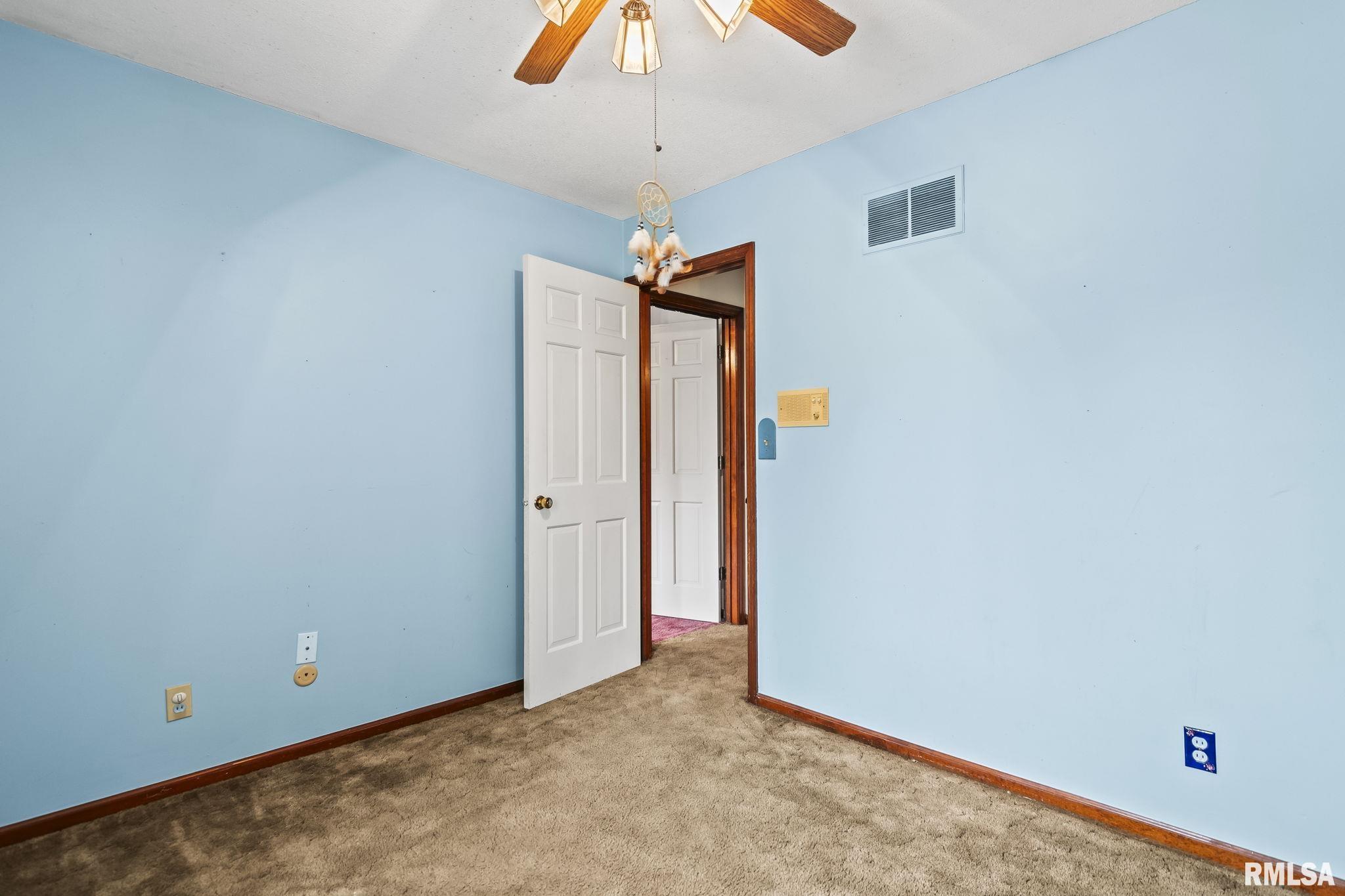 56 Marchelle Avenue Springfield, IL 62702 - Photo 32 of 52