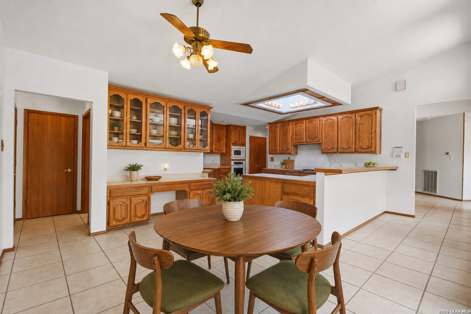 5918 Brook Falls Windcrest, TX 78239 - Photo 18 of 34