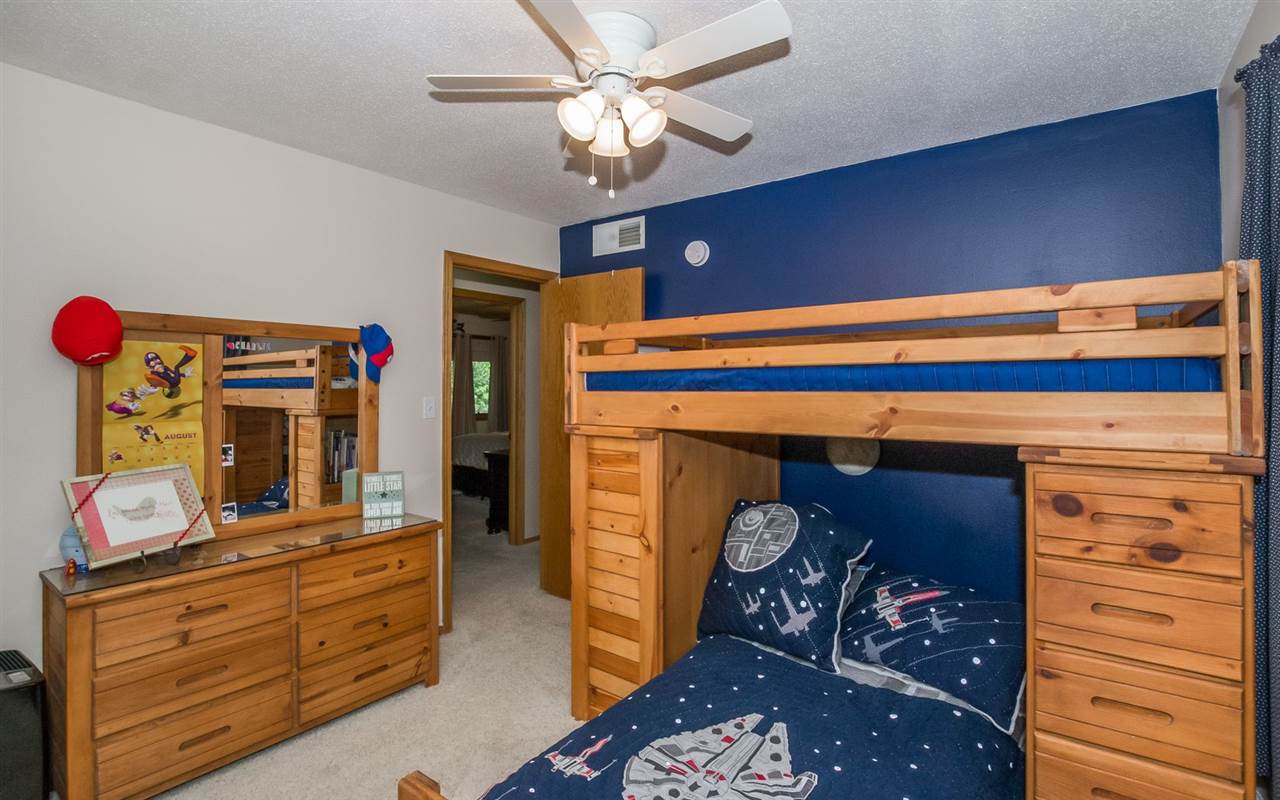 3929 Riverside Drive Northeast Cedar Rapids, IA 52411 - Photo 14 of 25 Gallery Image 14