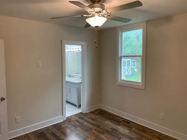 $2,550 | 1715 Seifried Street, Nashville, TN 37208