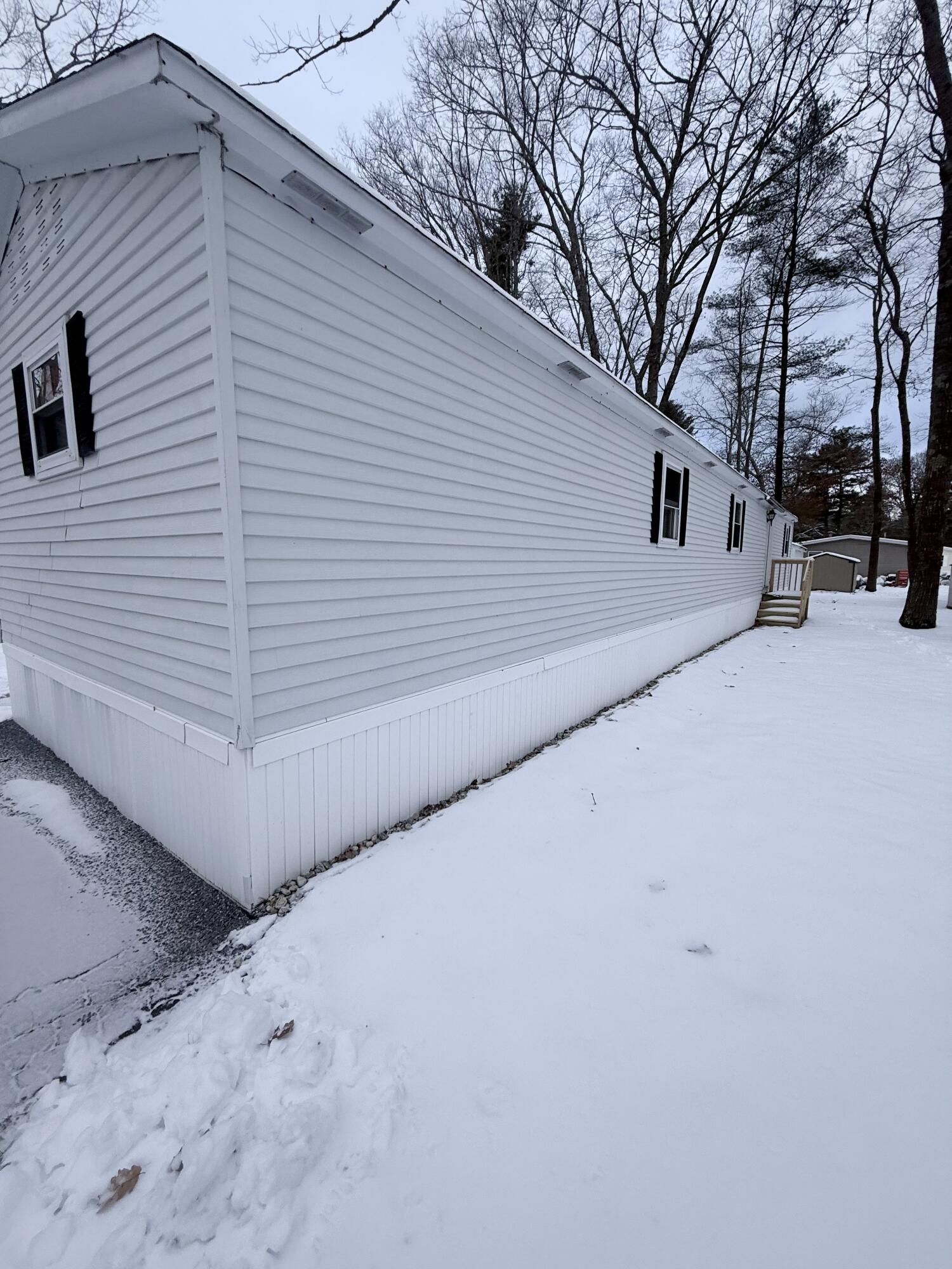 37 Bay Bridge Road Brunswick, ME 04011 - Photo 3 of 12 IMG_6811