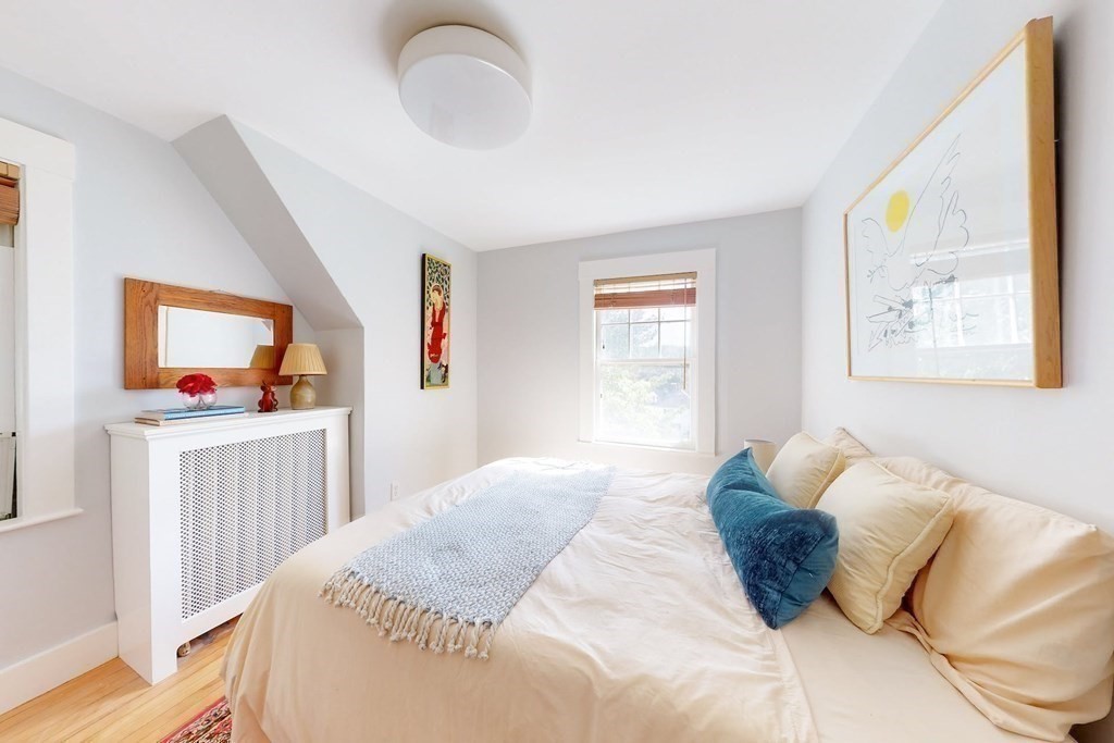 7 Hillcrest Road Beverly, MA 01915 - Photo 14 of 23 Gallery Image 14