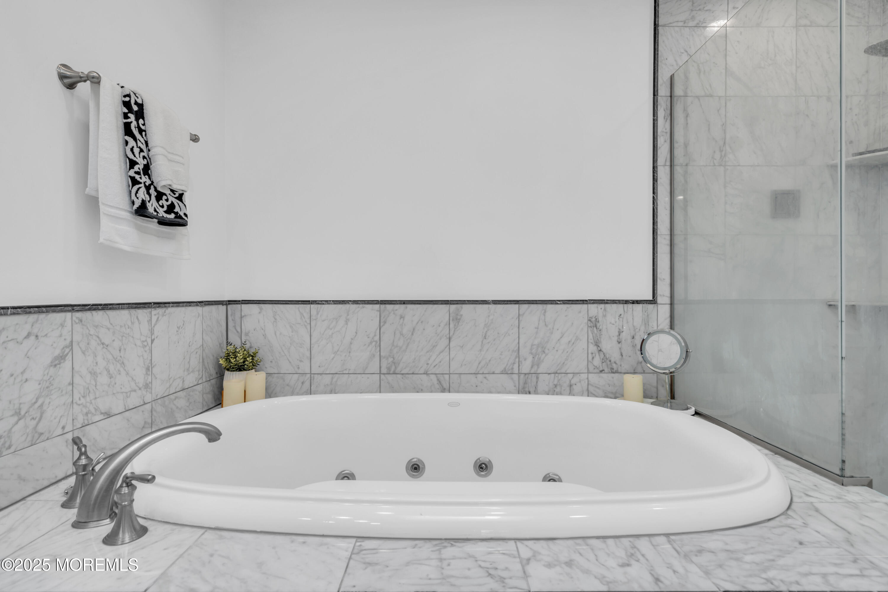 165 Riddle Avenue, Unit 9 Long Branch, NJ 07740 - Photo 28 of 41 069_dsc09251_383