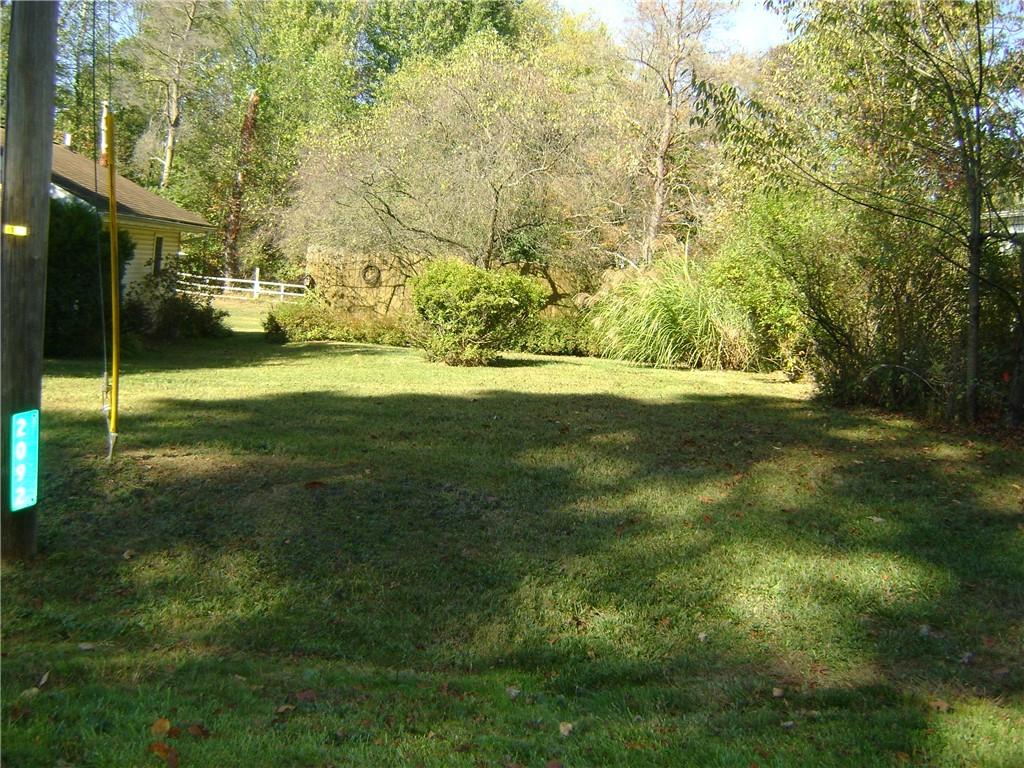 2092 McArthur Road Jamestown, PA 16134 - Photo 40 of 48 a view of a street with houses