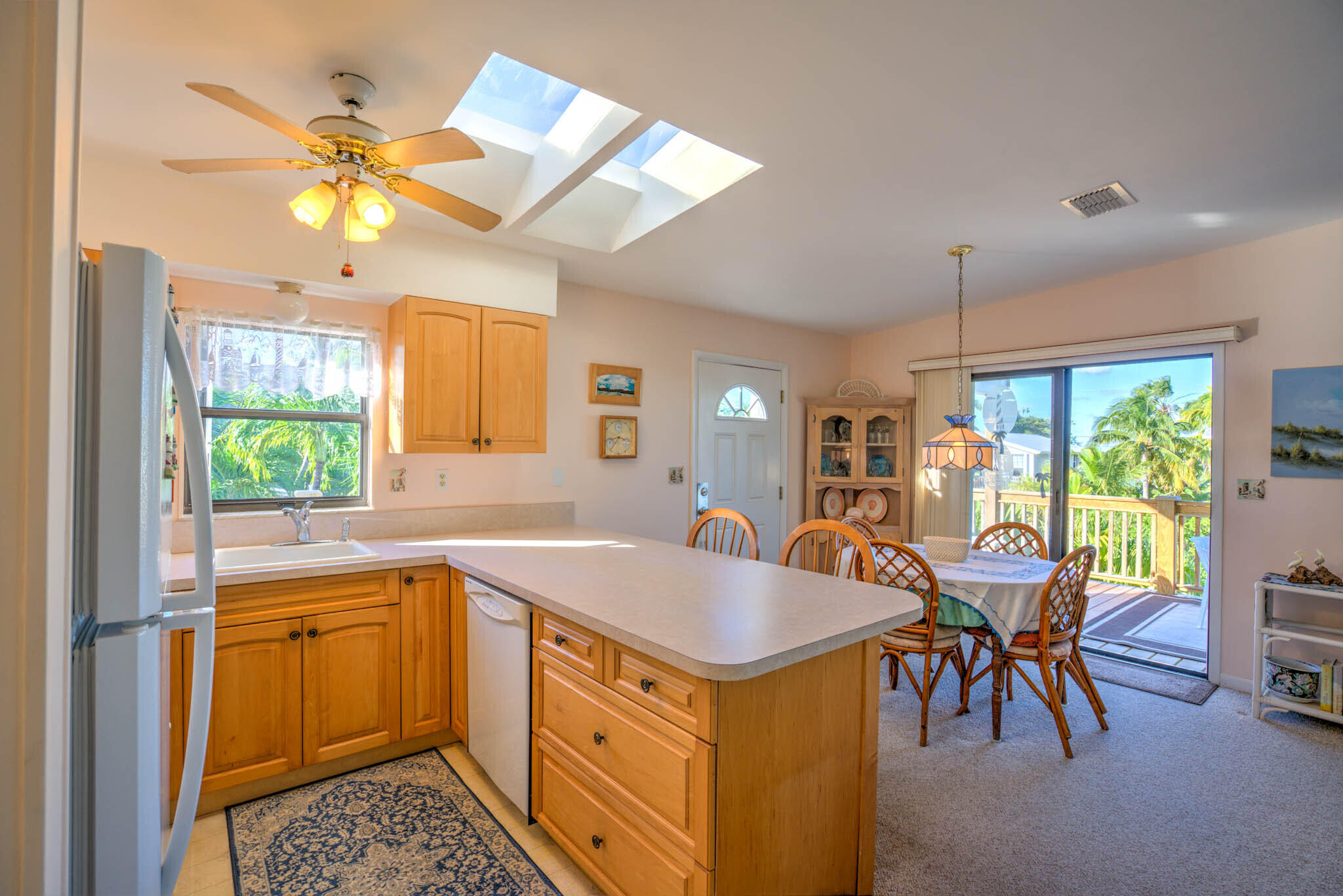 274 Blackbeard Road Summerland Key, FL 33042 - Photo 19 of 45 622BEA3E-25F7-4E71-8104-699E4EA5E7DE