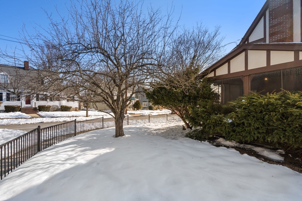 16 Richfield Road Arlington, MA 02474 - Photo 32 of 38