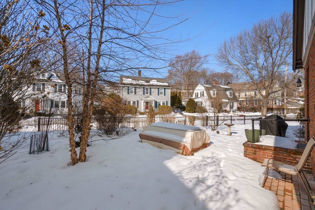 16 Richfield Road Arlington, MA 02474 - Photo 34 of 38