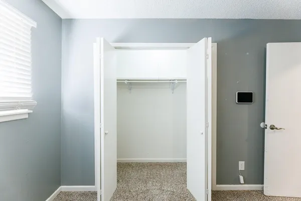 $1,295 | 5426 25th Street, Lubbock, TX 79407