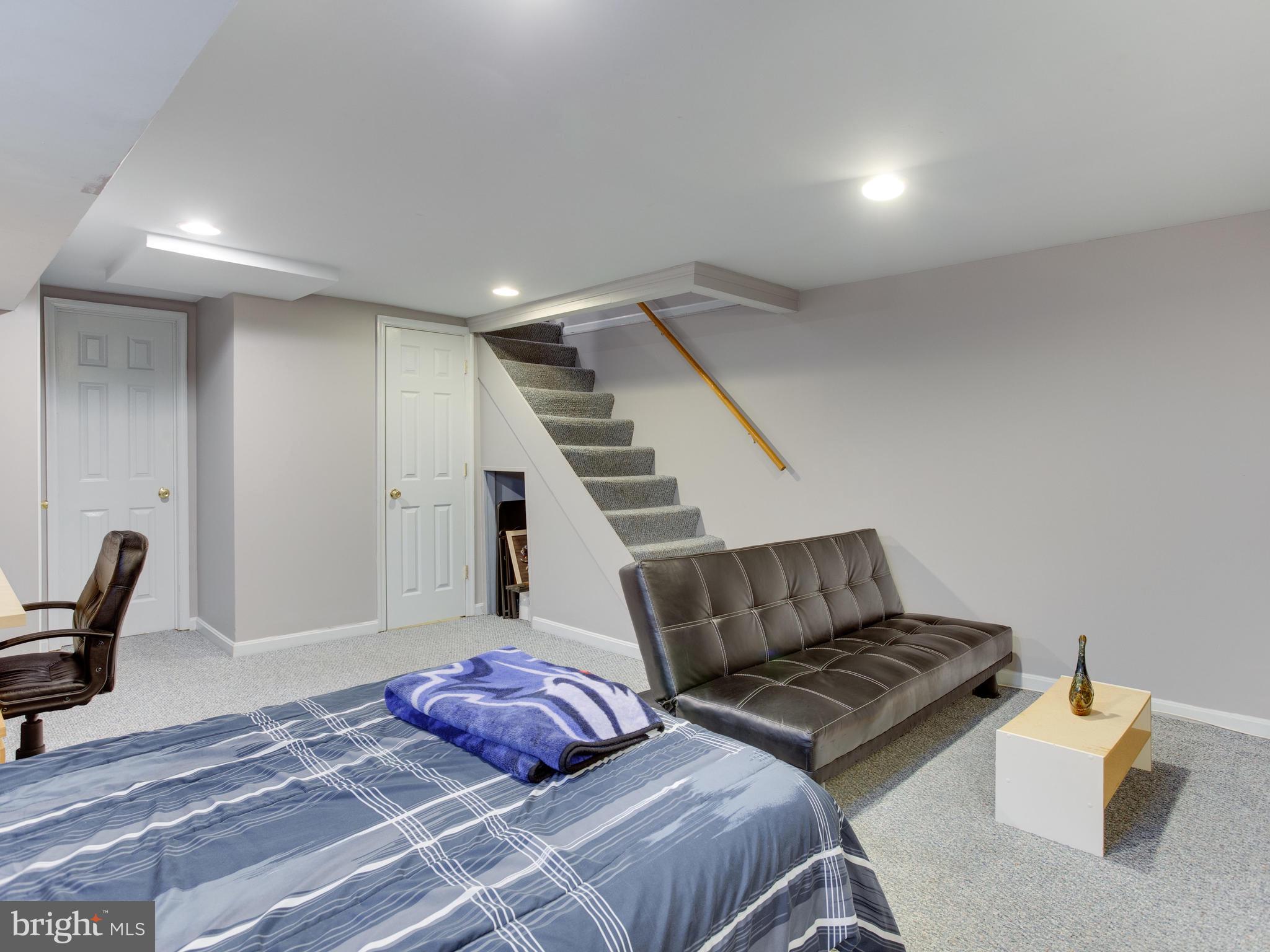 811 Middlesex Road Baltimore, MD 21221 - Photo 27 of 35 LOWER FAMILY/BONUS ROOM