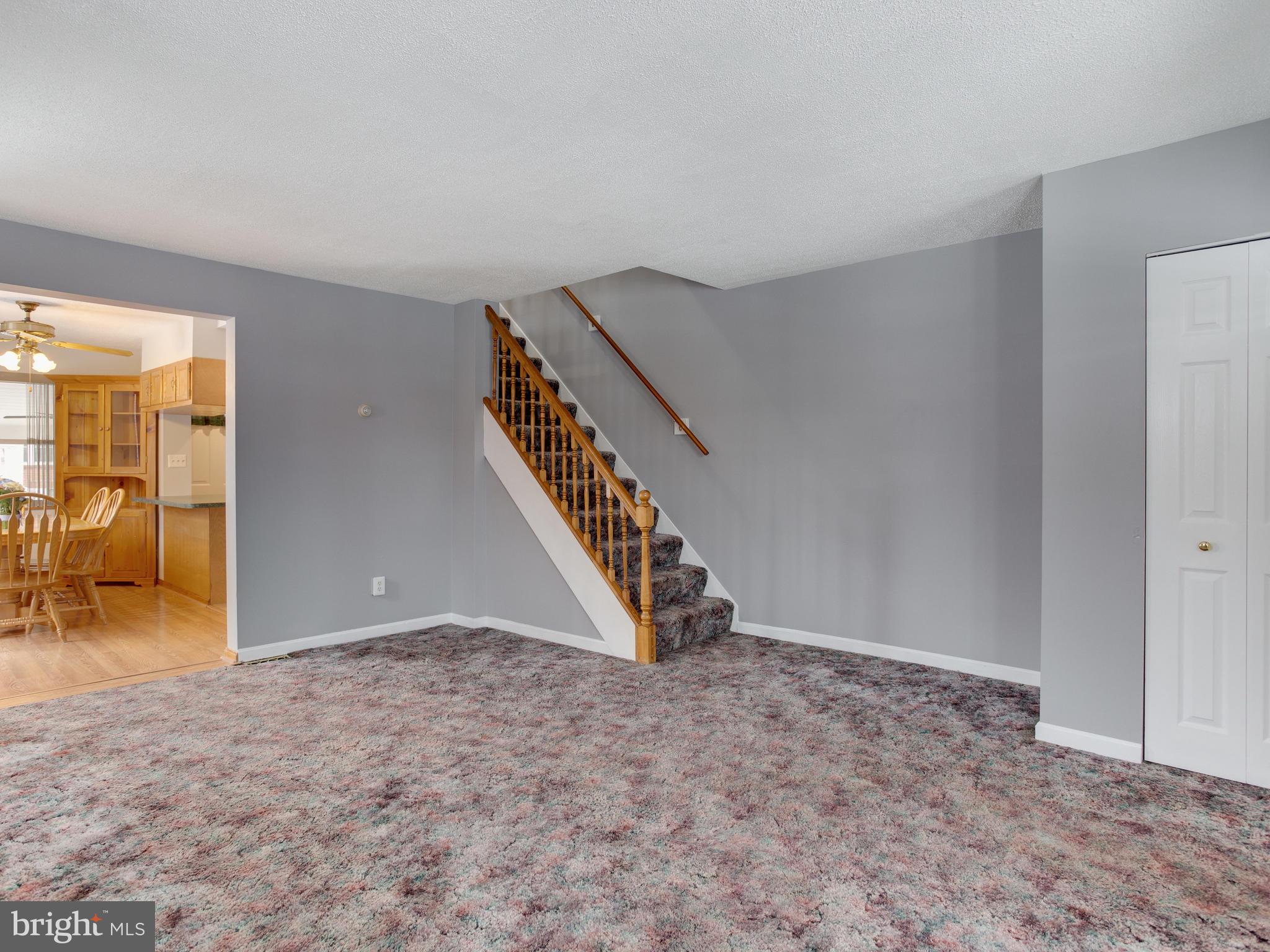 811 Middlesex Road Baltimore, MD 21221 - Photo 7 of 35 SPACIOUS