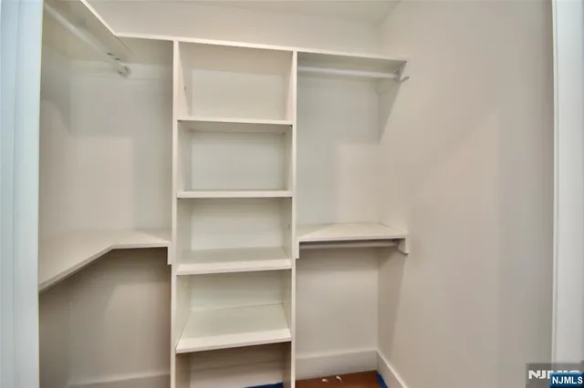 $8,000 | 5-24 Summit Avenue, Fair Lawn, NJ 07410