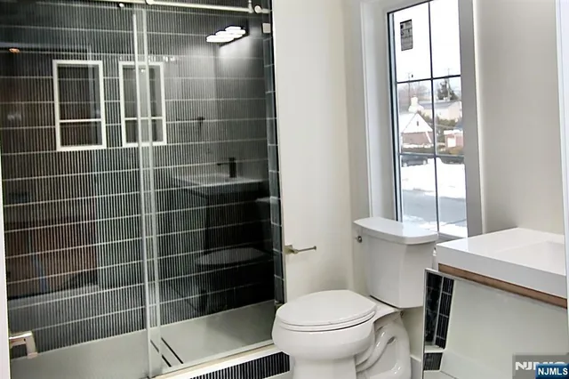 $8,000 | 5-24 Summit Avenue, Fair Lawn, NJ 07410