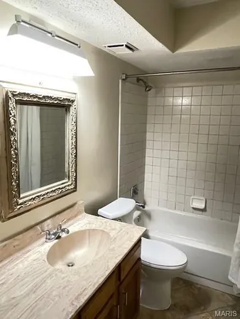 $1,395 | 12970 Bryce Canyon Drive, Unit B, Maryland Heights, MO 63043