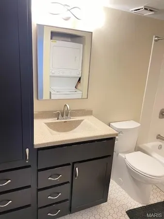 $1,395 | 12970 Bryce Canyon Drive, Unit B, Maryland Heights, MO 63043