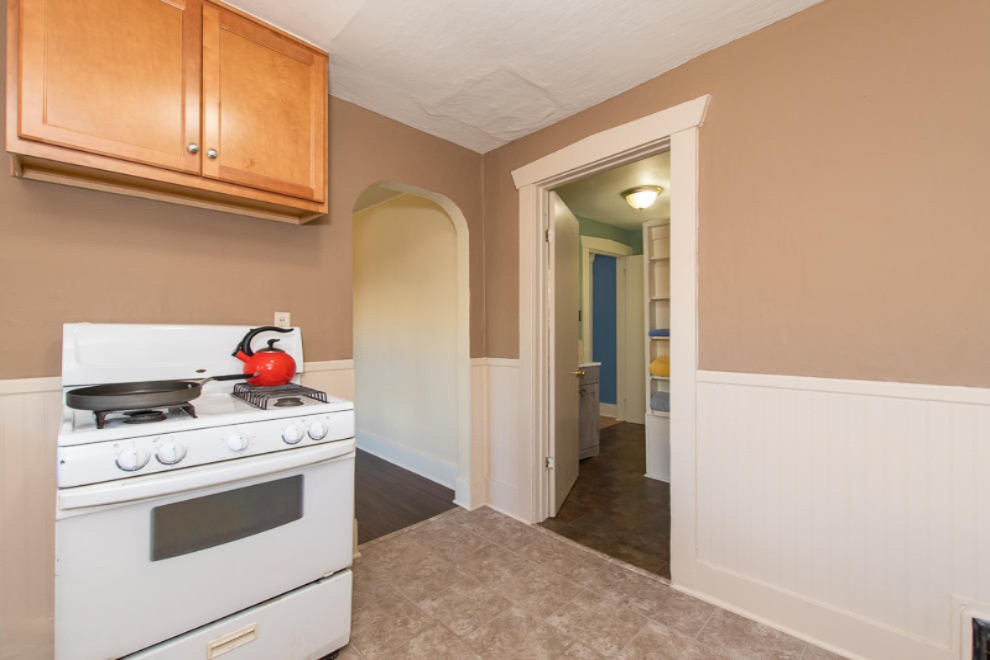 55 Ave B Springfield, MI 49037 - Photo 14 of 23 RN5_1136