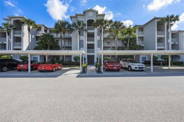 $310,000 | 10285 Bismark Palm Way, Unit 1045, Fort Myers, FL 33966